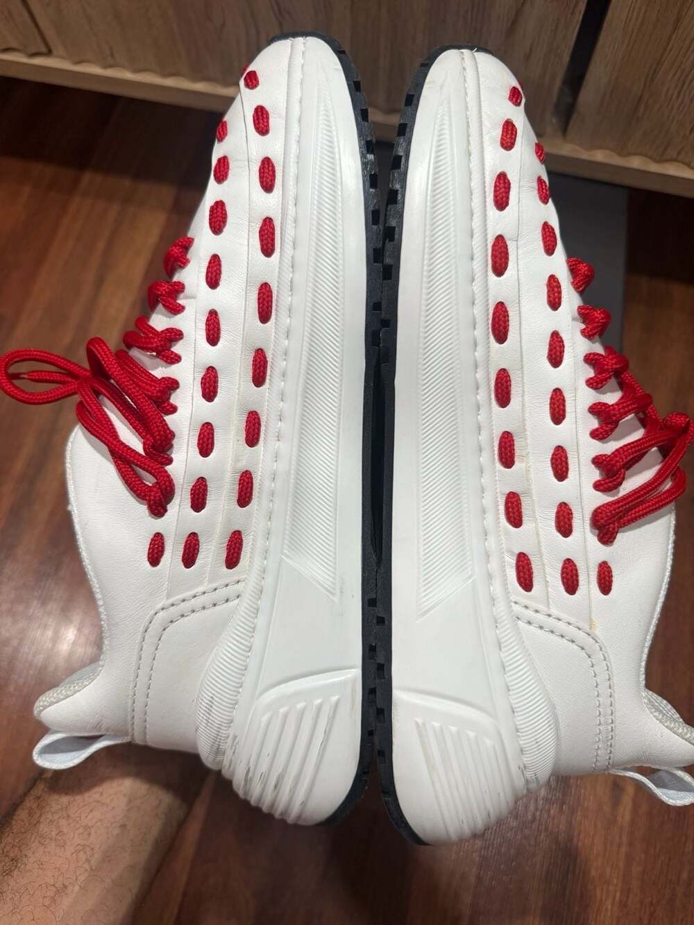 Bottega Veneta Storm Leather Sneaker in Bianco/Bright Red - Picture 7 of 9